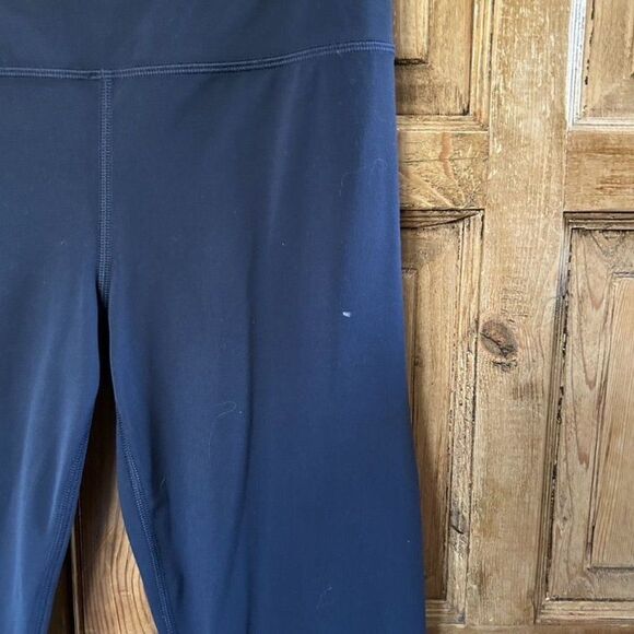 Athleta Small Elation Capri Cropped Leggings Navy Blue Flawed - Picture 2 of 7